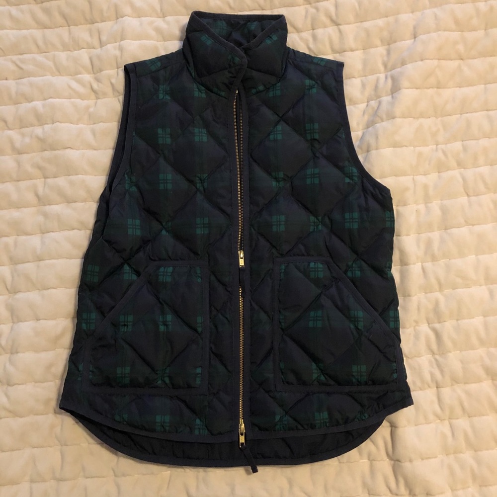 J Crew women’s plaid vest